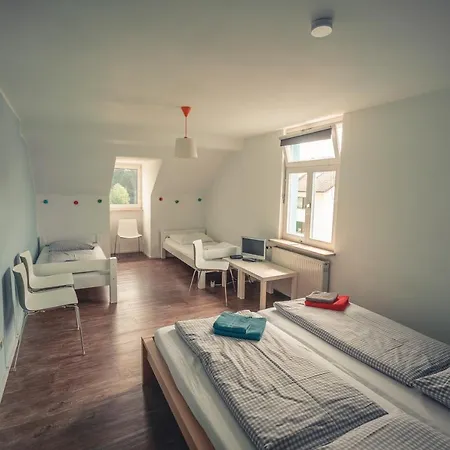 See-hostel Hostel *